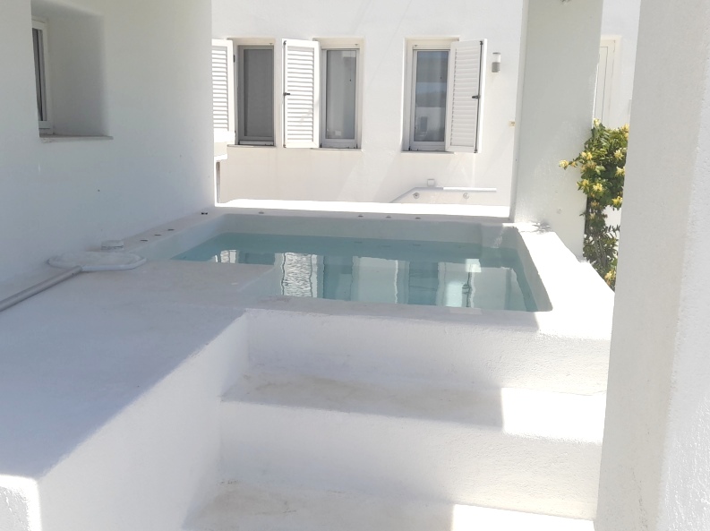 studio on Oia beach at the hotel sea paradise